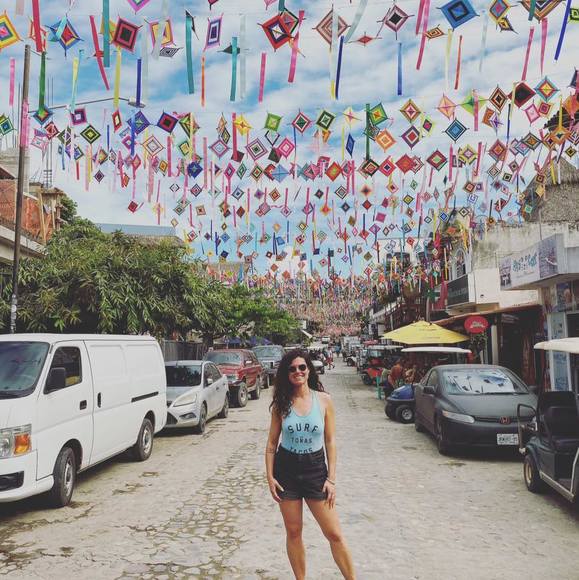 Meet your Posher, Alex - Picture 1 of 1